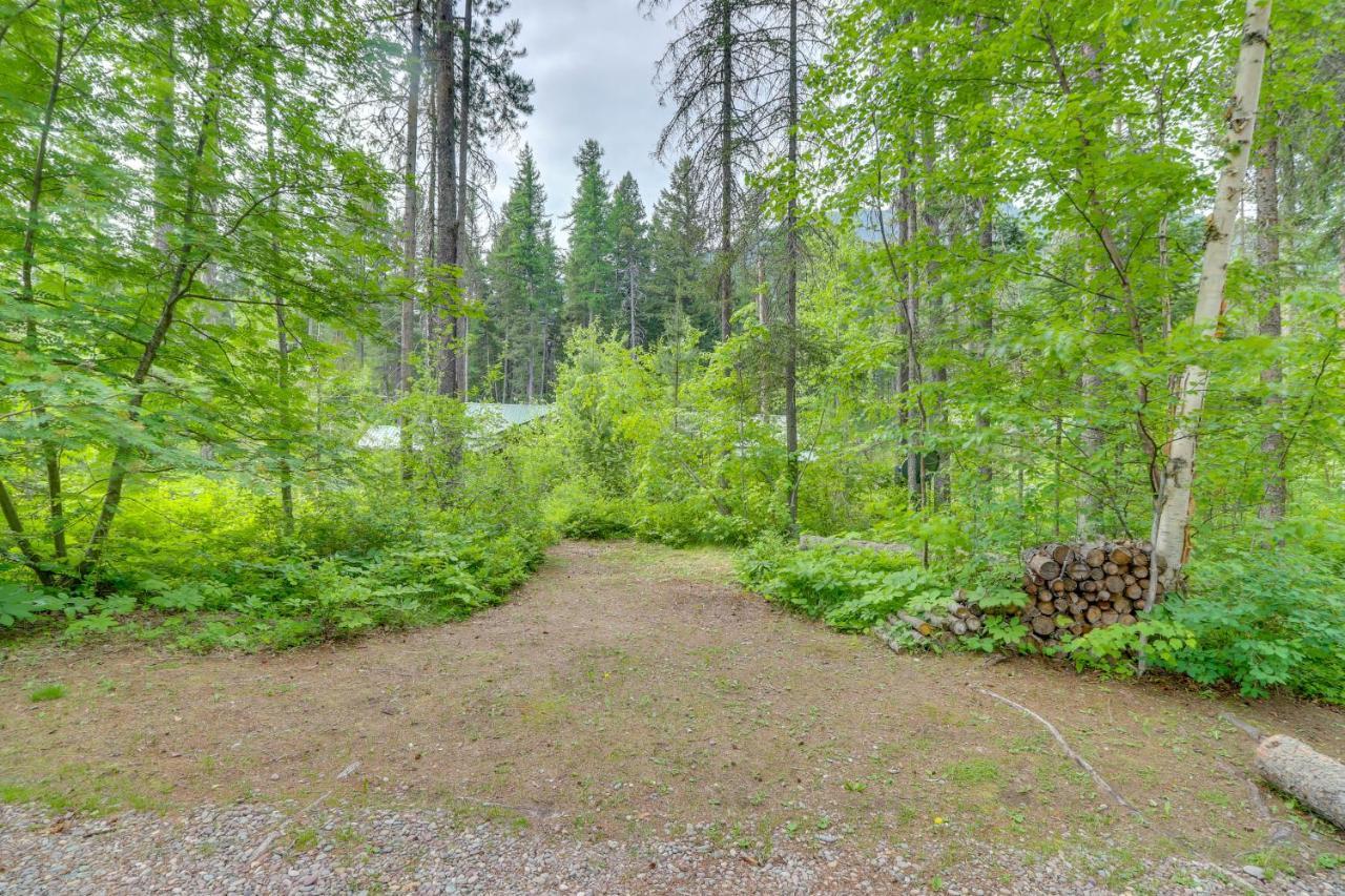 With Gas Grill, Near Glacier! Holiday home